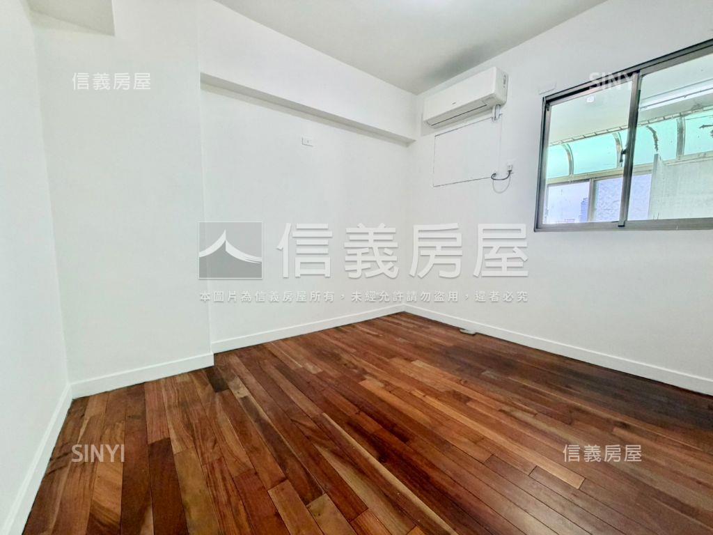 南區高樓三房車位房屋室內格局與周邊環境