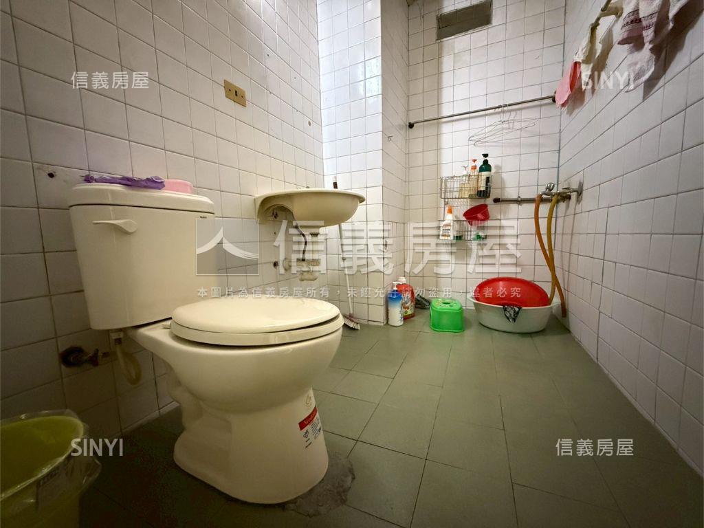 近衛武營成家低總三房房屋室內格局與周邊環境