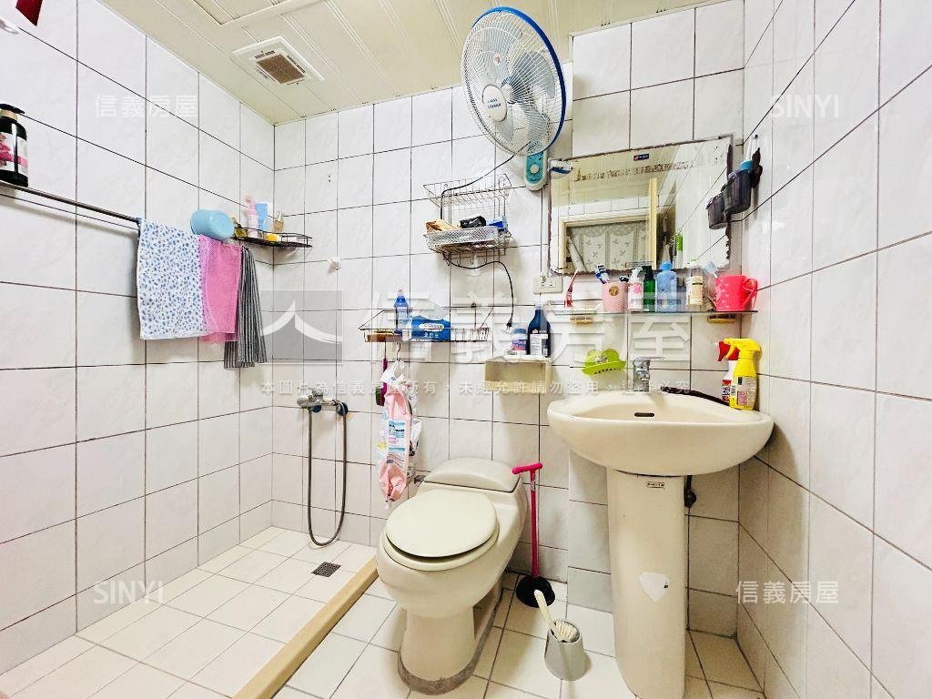 我住在民族路上房屋室內格局與周邊環境