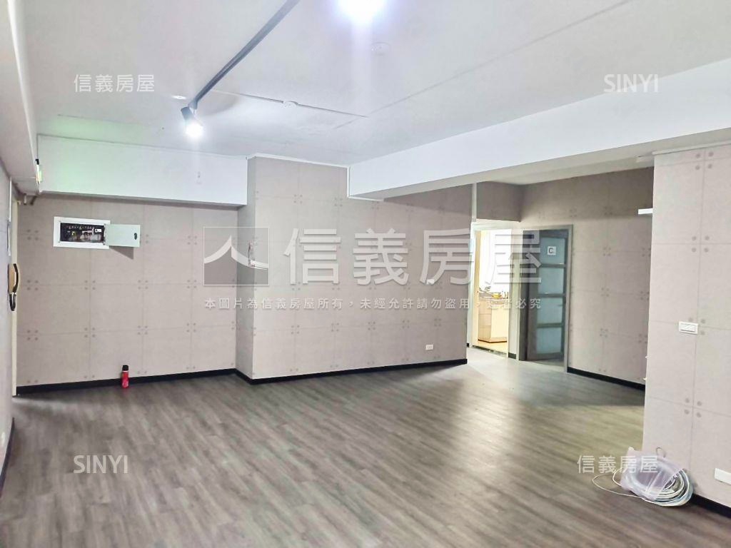 小巨蛋現代優質商辦房屋室內格局與周邊環境