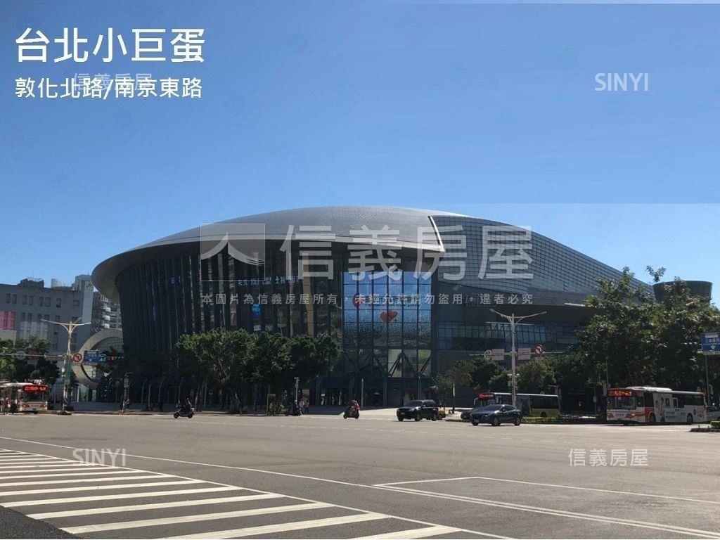 小巨蛋現代優質商辦房屋室內格局與周邊環境