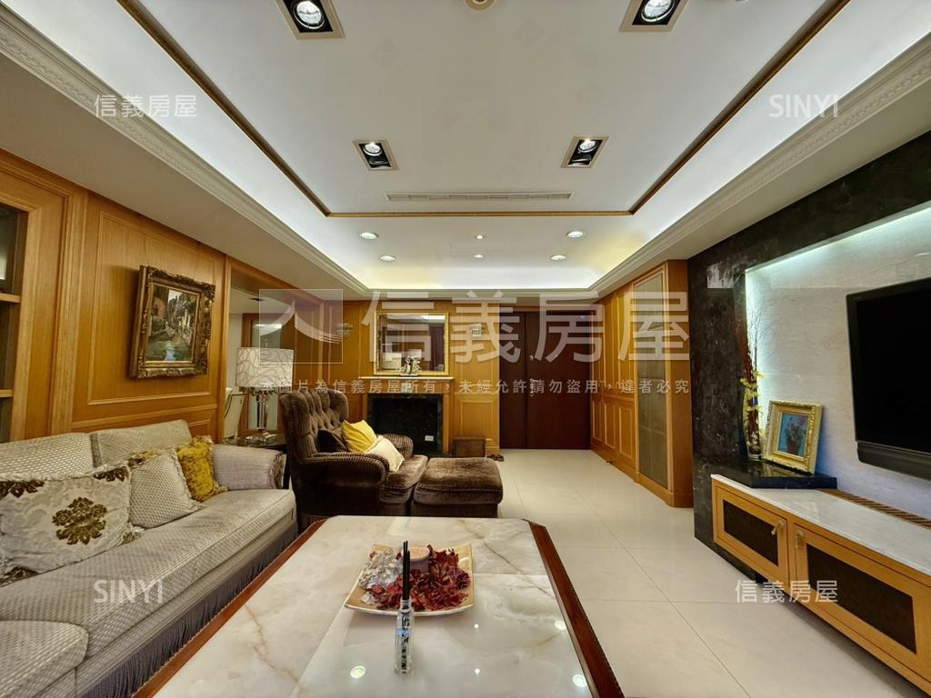 第一樂章．紀念堂四房豪邸房屋室內格局與周邊環境