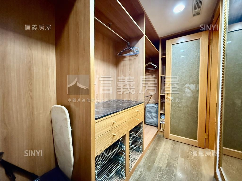 第一樂章．紀念堂四房豪邸房屋室內格局與周邊環境