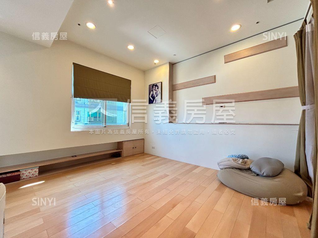 曼哈頓裝潢大四房房屋室內格局與周邊環境