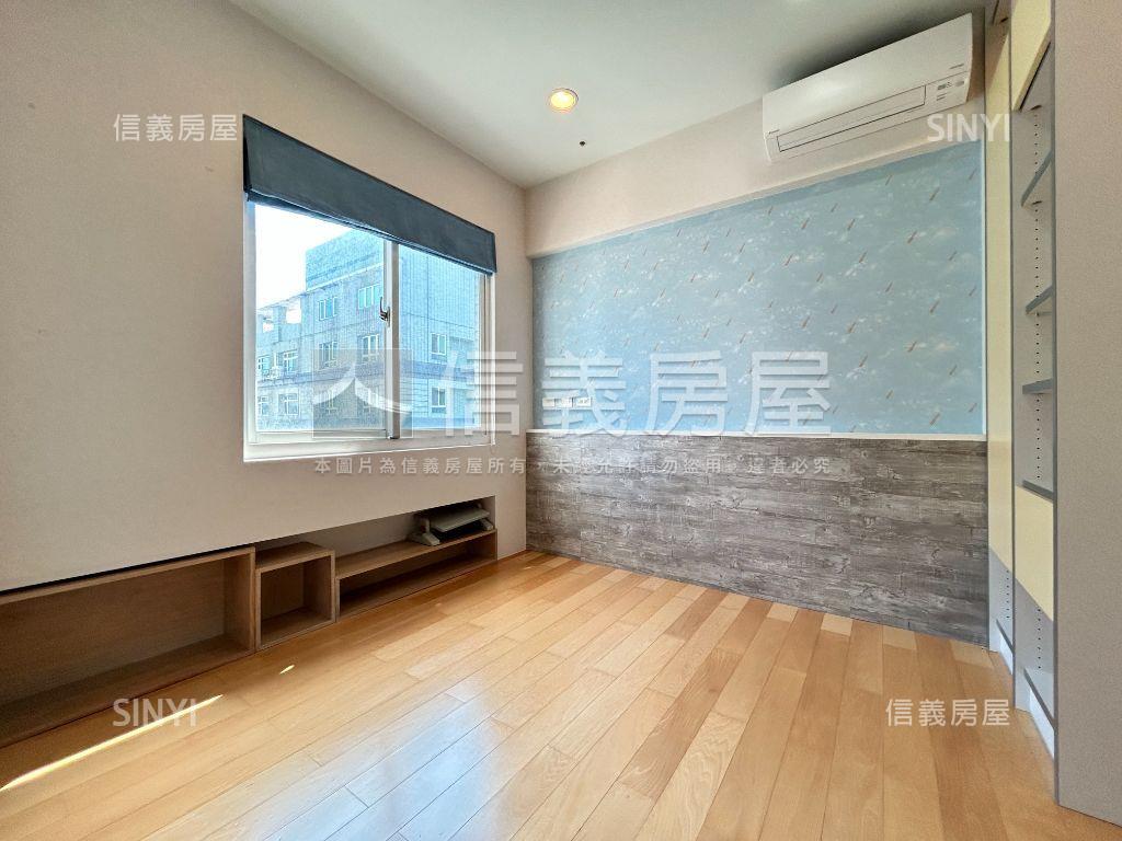 曼哈頓裝潢大四房房屋室內格局與周邊環境