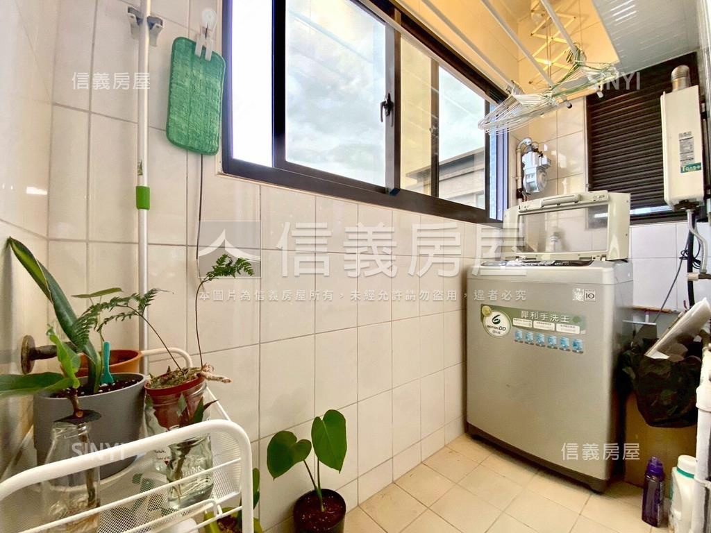 自由自在高樓邊間採光三房房屋室內格局與周邊環境