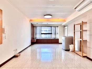 自由自在高樓邊間採光三房