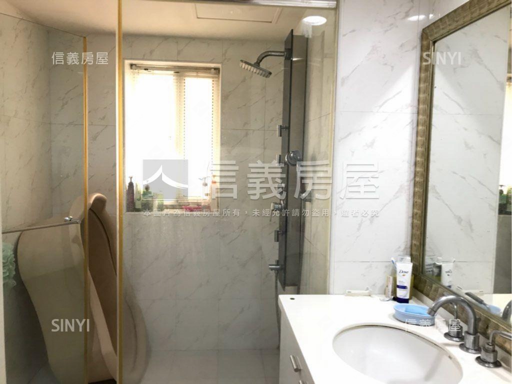 新婚首購，悠悅賞兩房車位房屋室內格局與周邊環境