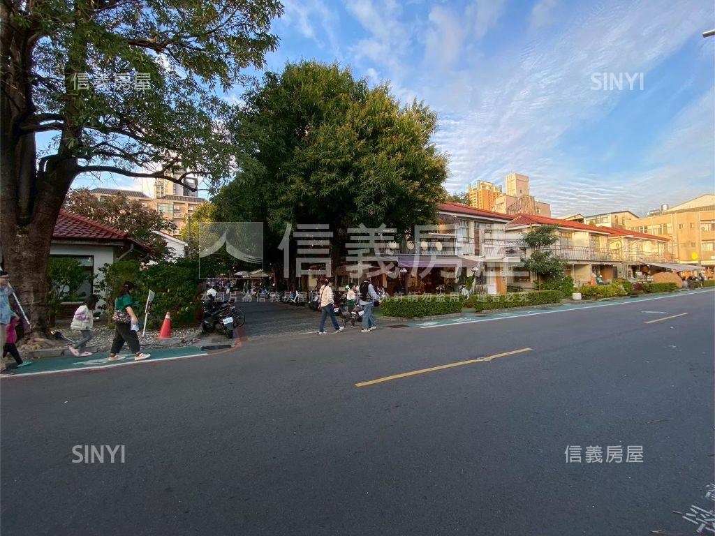 稀有★近草悟道邊間透天房屋室內格局與周邊環境