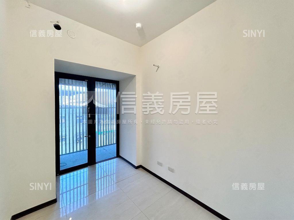 水岸森活輕奢三房房屋室內格局與周邊環境