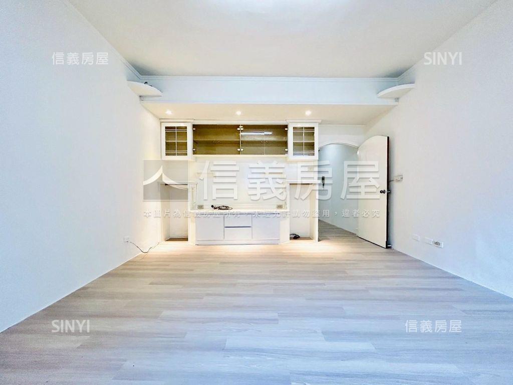 北區活路裝潢美透天房屋室內格局與周邊環境