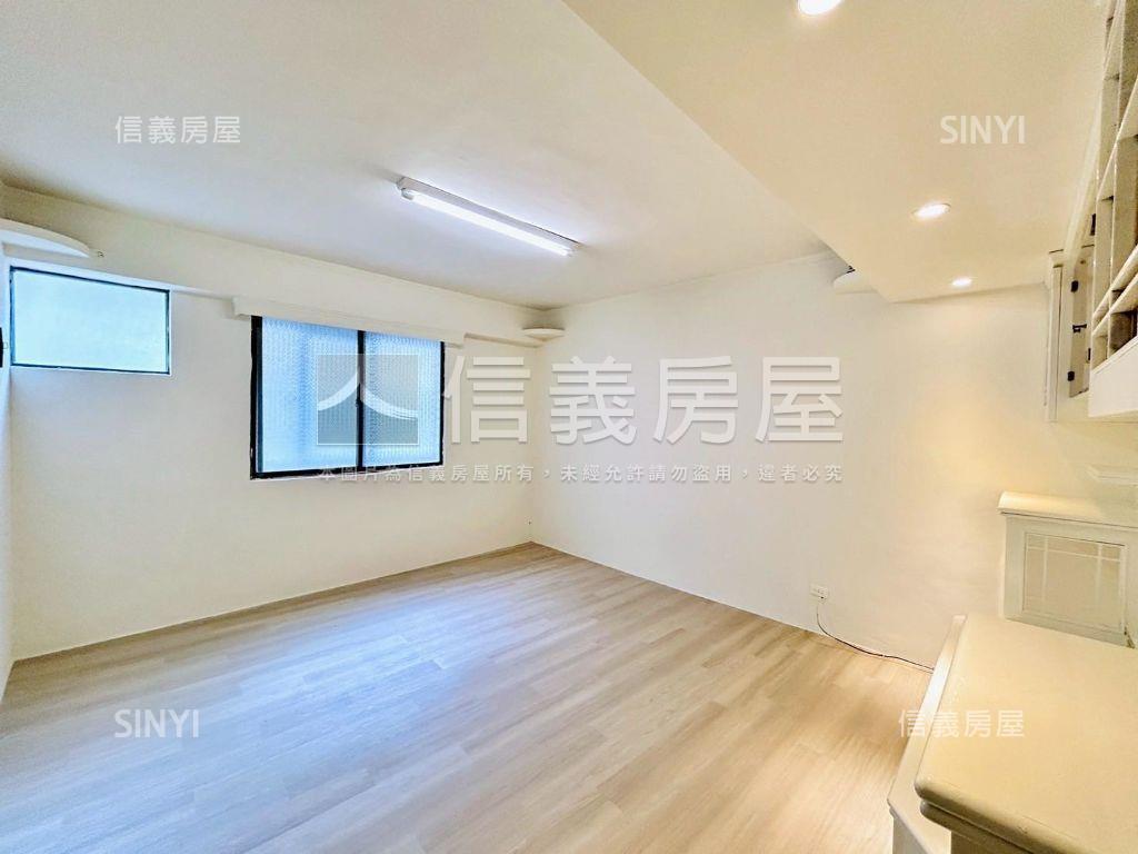 北區活路裝潢美透天房屋室內格局與周邊環境