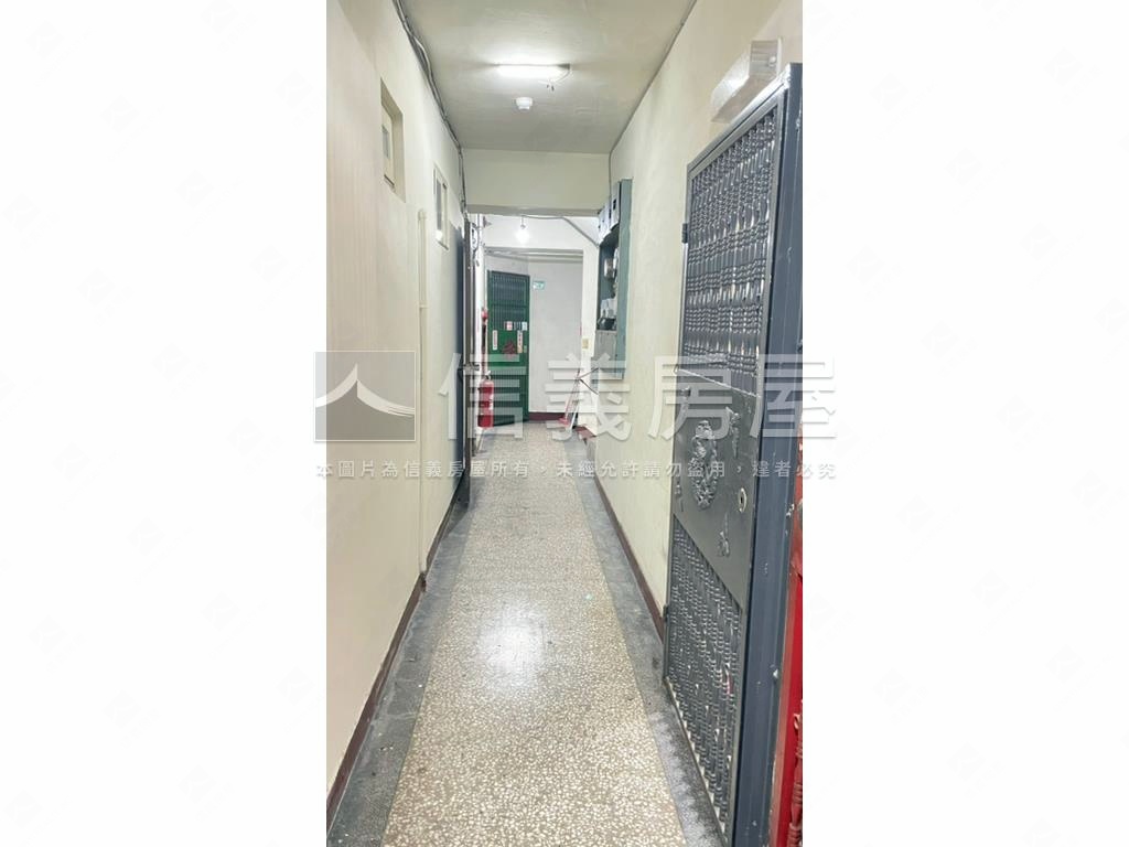 龍山寺小資套房房屋室內格局與周邊環境