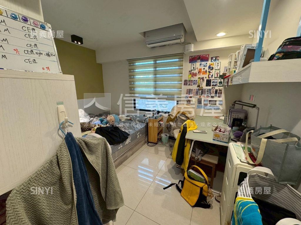 極品✪近７４十期三房車位房屋室內格局與周邊環境
