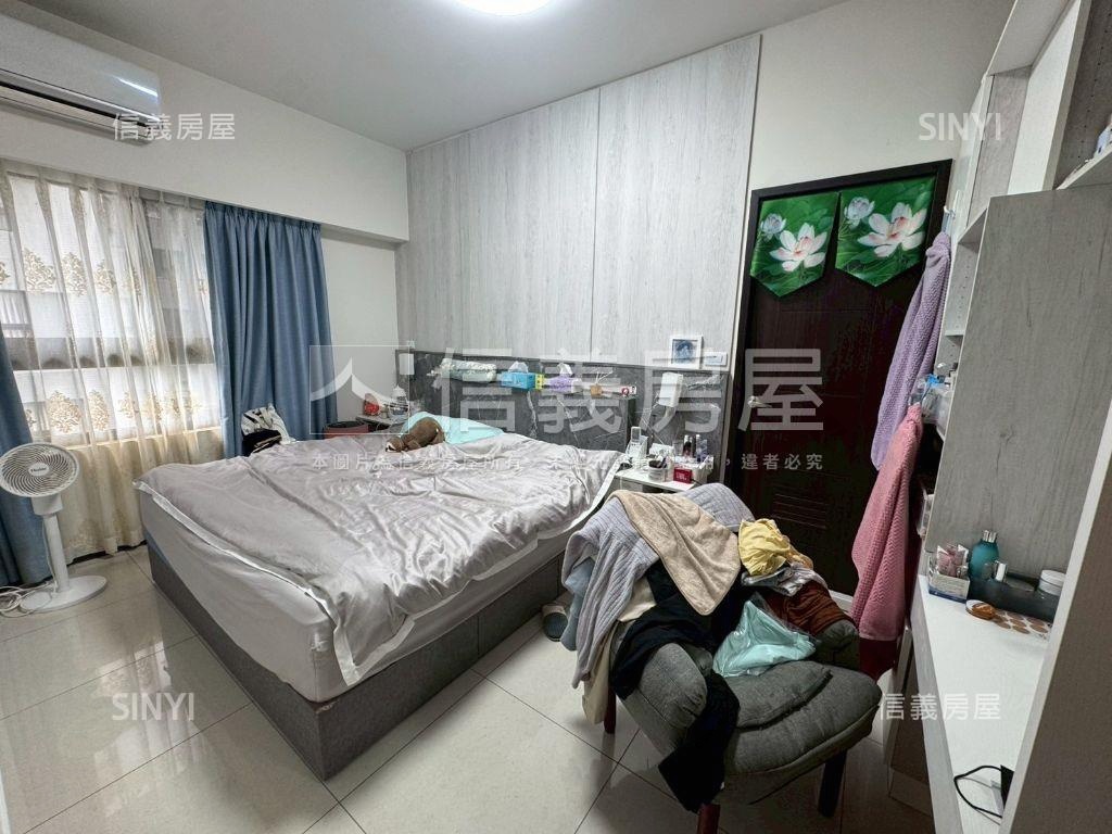 極品✪近７４十期三房車位房屋室內格局與周邊環境