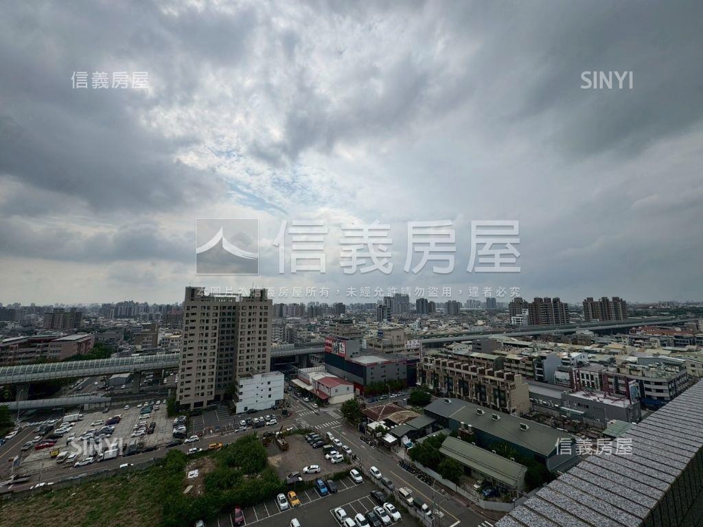 極品✪近７４十期三房車位房屋室內格局與周邊環境