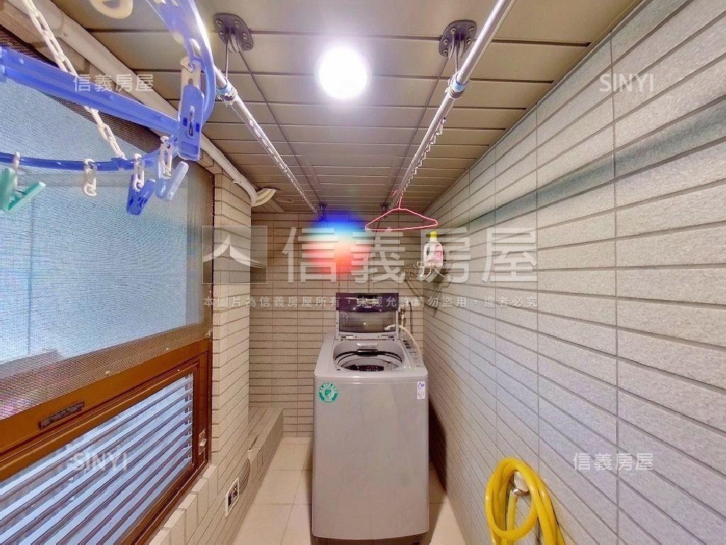 芳洲面公園金店面房屋室內格局與周邊環境