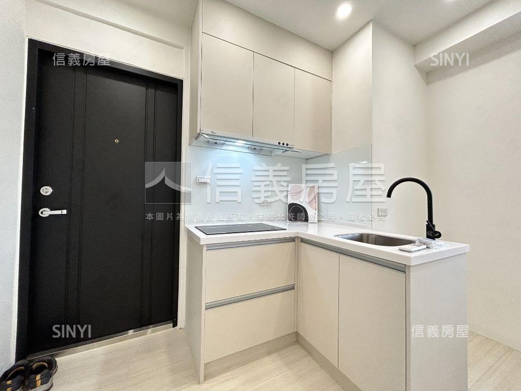 低總邊間管理電梯美三房房屋室內格局與周邊環境