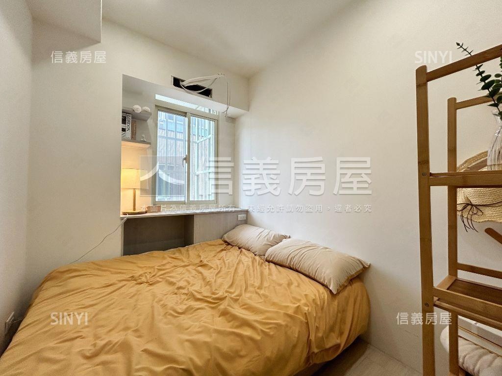 低總邊間管理電梯美三房房屋室內格局與周邊環境