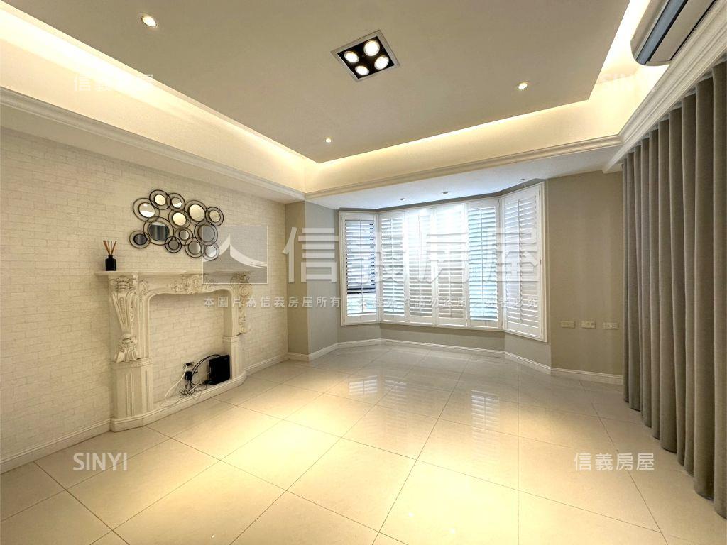 風尚稀有樓中樓含車位房屋室內格局與周邊環境