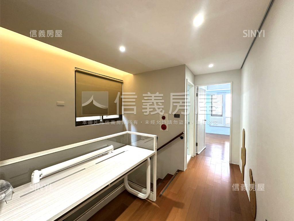 風尚稀有樓中樓含車位房屋室內格局與周邊環境