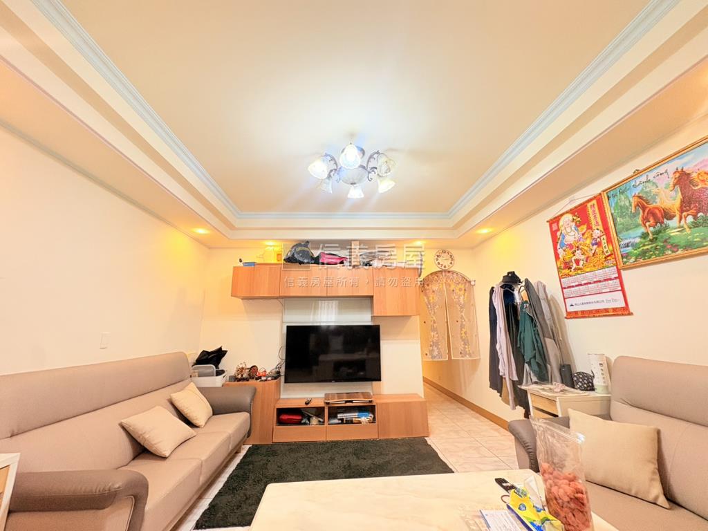 近三重站溫馨美三樓房屋室內格局與周邊環境
