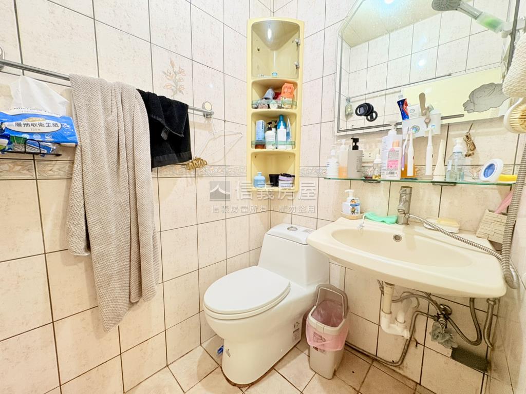 近三重站溫馨美三樓房屋室內格局與周邊環境