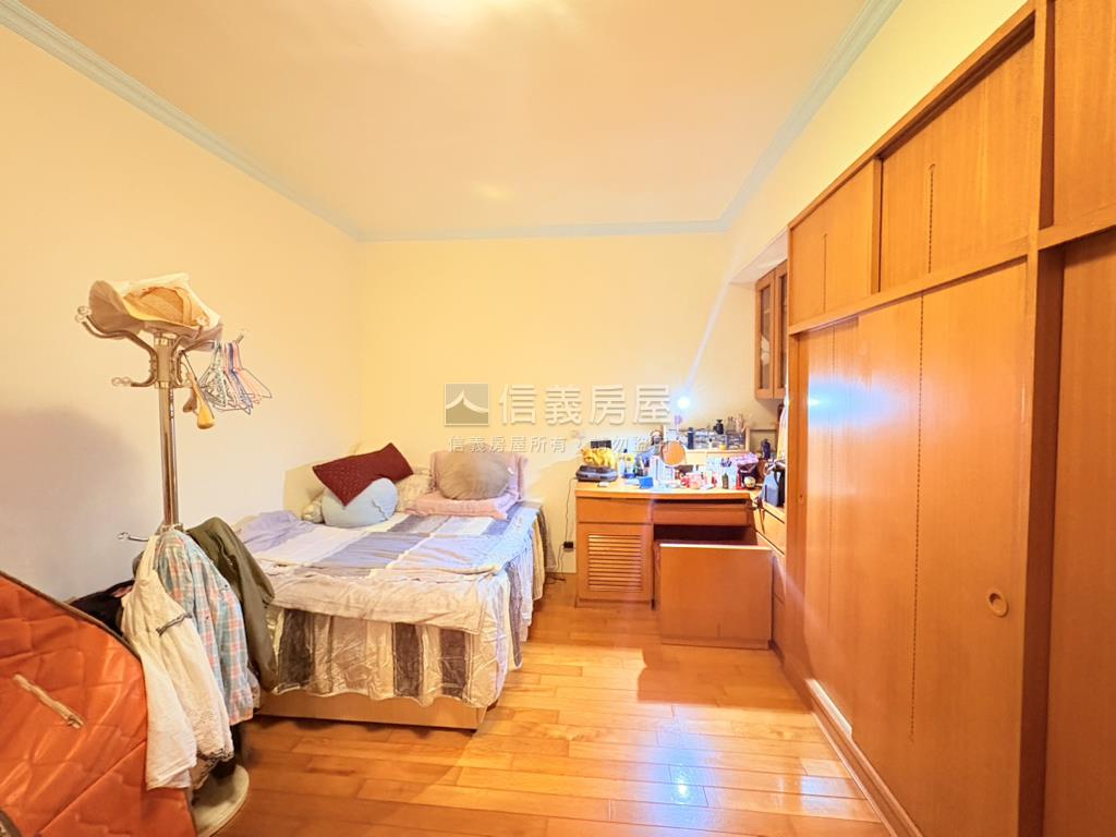 近三重站溫馨美三樓房屋室內格局與周邊環境