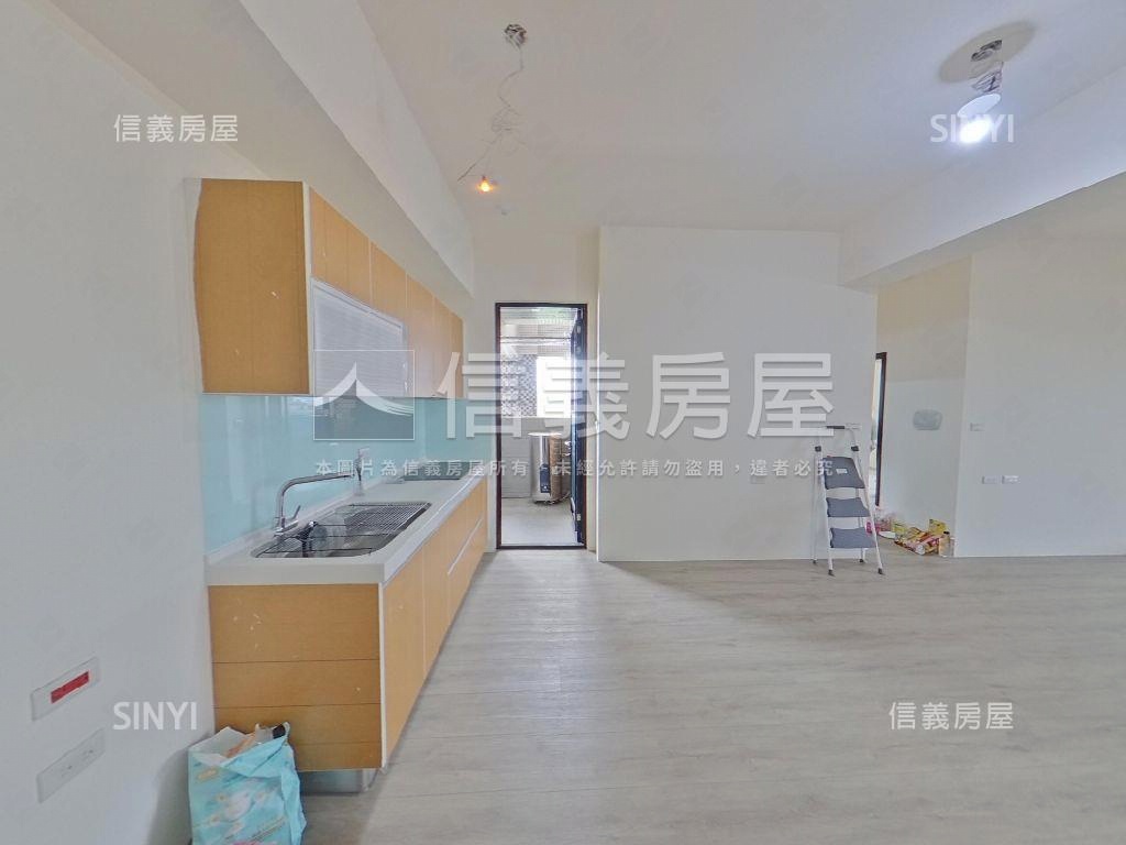 烏日美二房附平面車位房屋室內格局與周邊環境