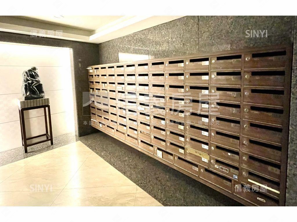 可看屋●世貿ＰＡＲＴＹ房屋室內格局與周邊環境