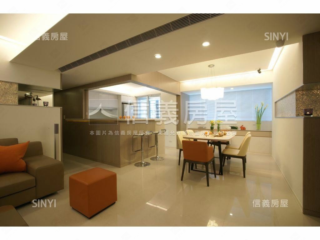 敦南４房華廈附坡平車位房屋室內格局與周邊環境