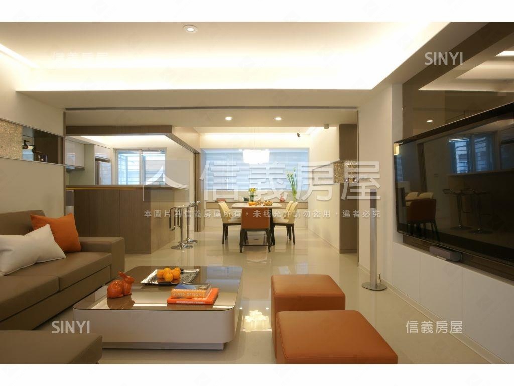 敦南４房華廈附坡平車位房屋室內格局與周邊環境