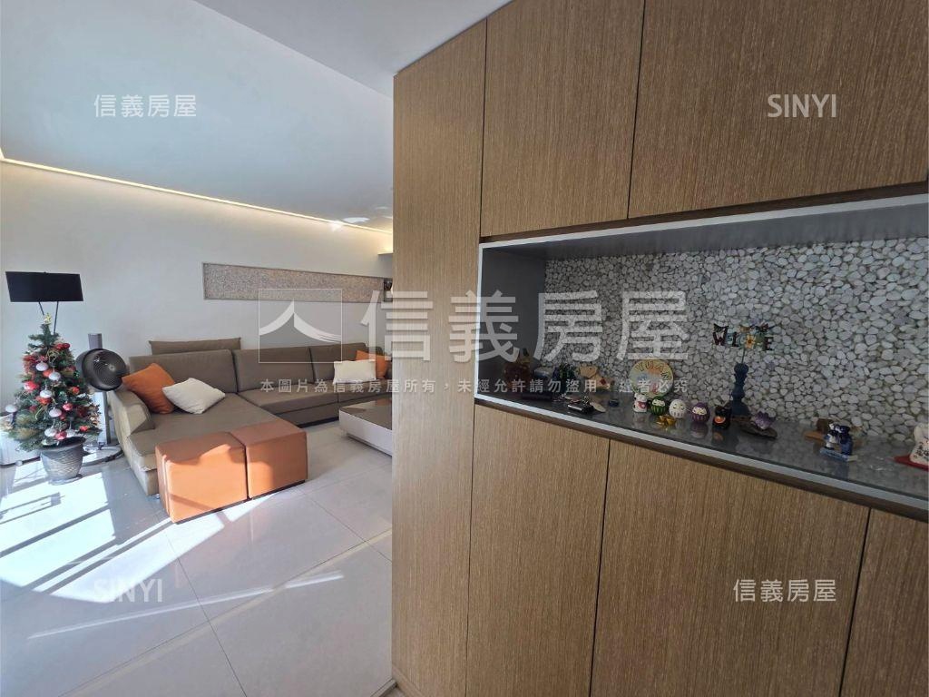 敦南４房華廈附坡平車位房屋室內格局與周邊環境