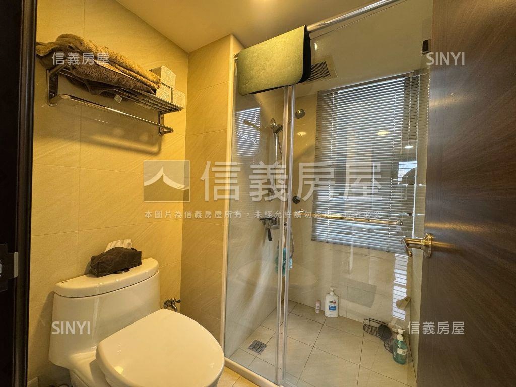 合勤綠園道美裝２房車位房屋室內格局與周邊環境