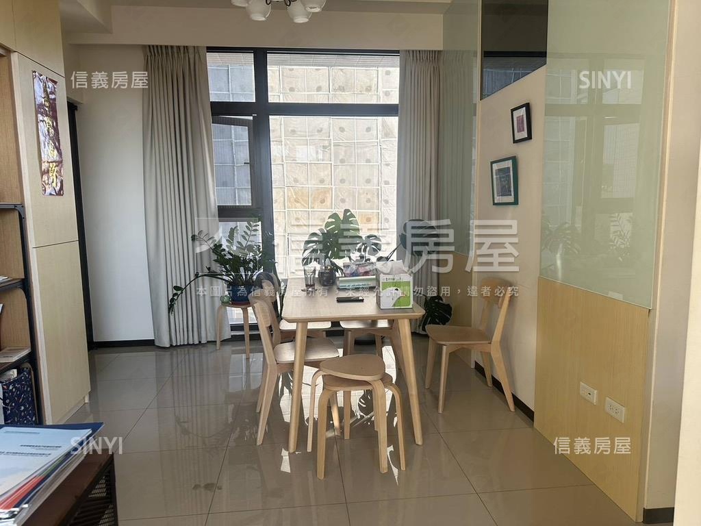 合勤綠園道美裝２房車位房屋室內格局與周邊環境