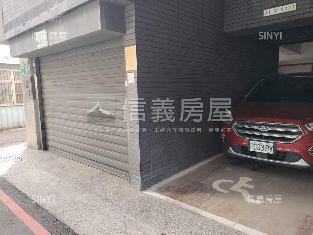 合勤綠園道美裝２房車位房屋室內格局與周邊環境