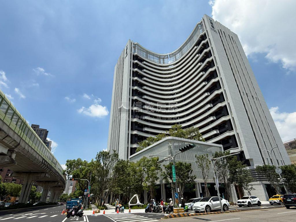 ＶＶＳ１邊間漂亮視野戶房屋室內格局與周邊環境