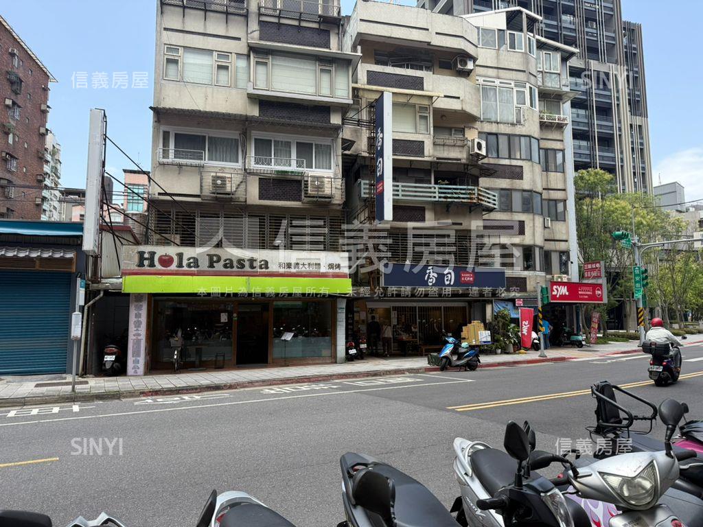 信安人潮店面房屋室內格局與周邊環境