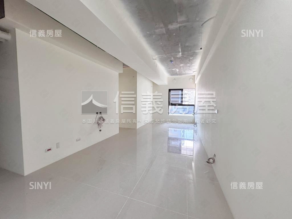 璞松綻３房新成屋房屋室內格局與周邊環境