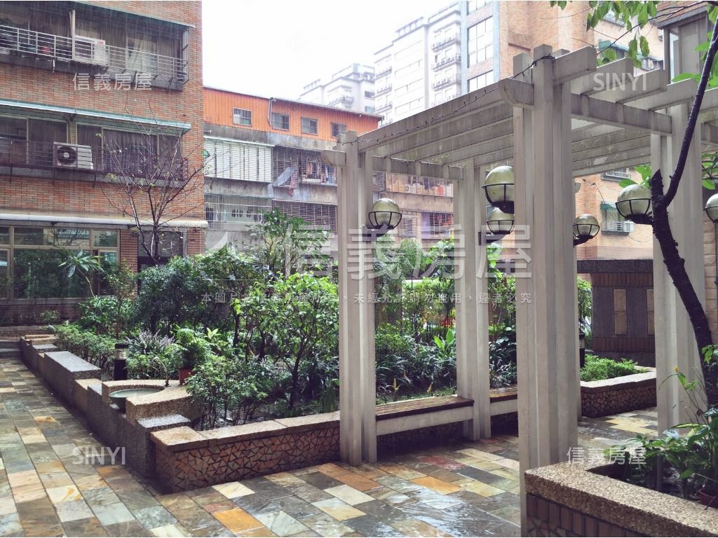 清新幽靜方正電梯三房房屋室內格局與周邊環境