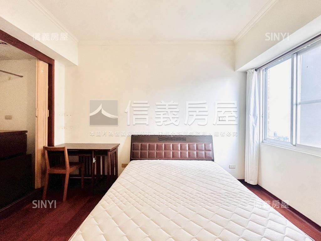 低總價～西區兩房平面車位房屋室內格局與周邊環境