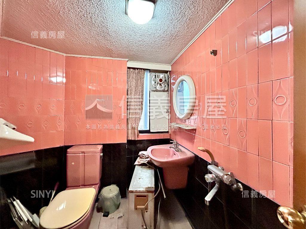 可看屋！遠企高樓邊間四房房屋室內格局與周邊環境