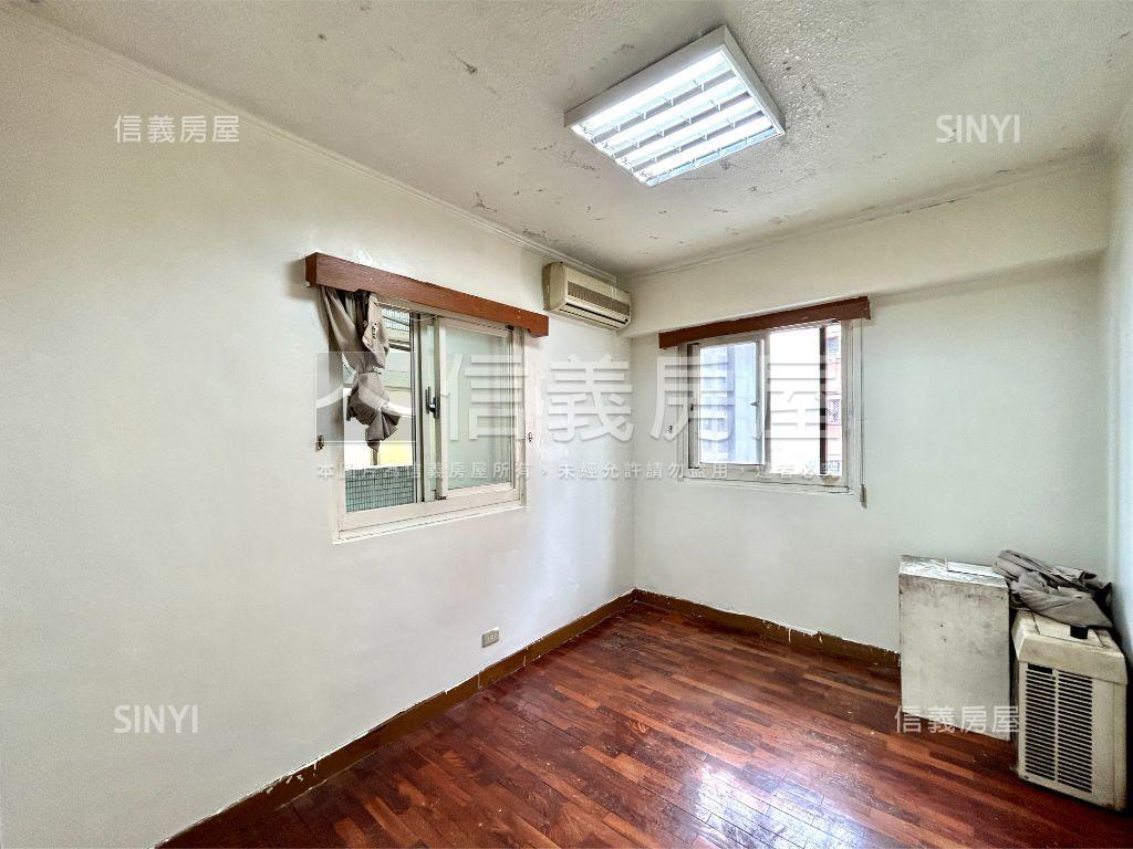 可看屋！遠企高樓邊間四房房屋室內格局與周邊環境