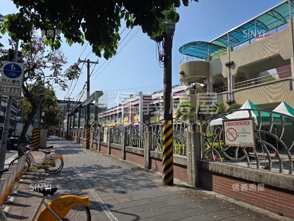 百齡國小邊間面公園美寓房屋室內格局與周邊環境