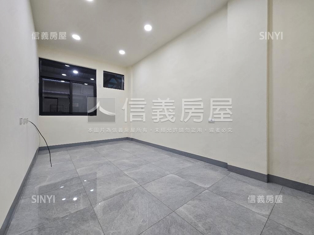 水湳稀有一樓公寓方便停車房屋室內格局與周邊環境