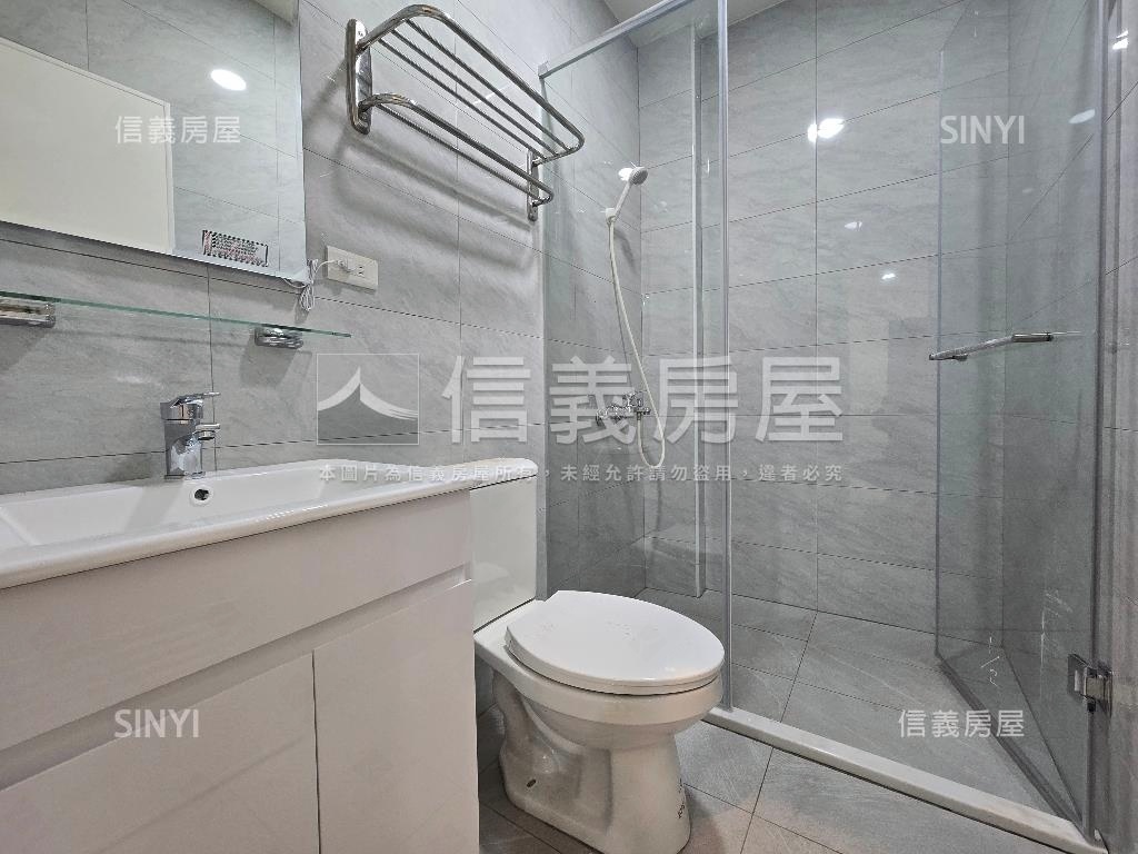 水湳稀有一樓公寓方便停車房屋室內格局與周邊環境