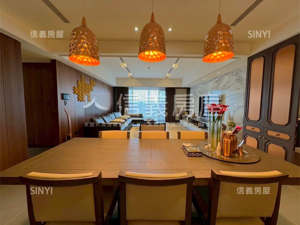 雙橡園Ｖ１特區美宅邸房屋室內格局與周邊環境