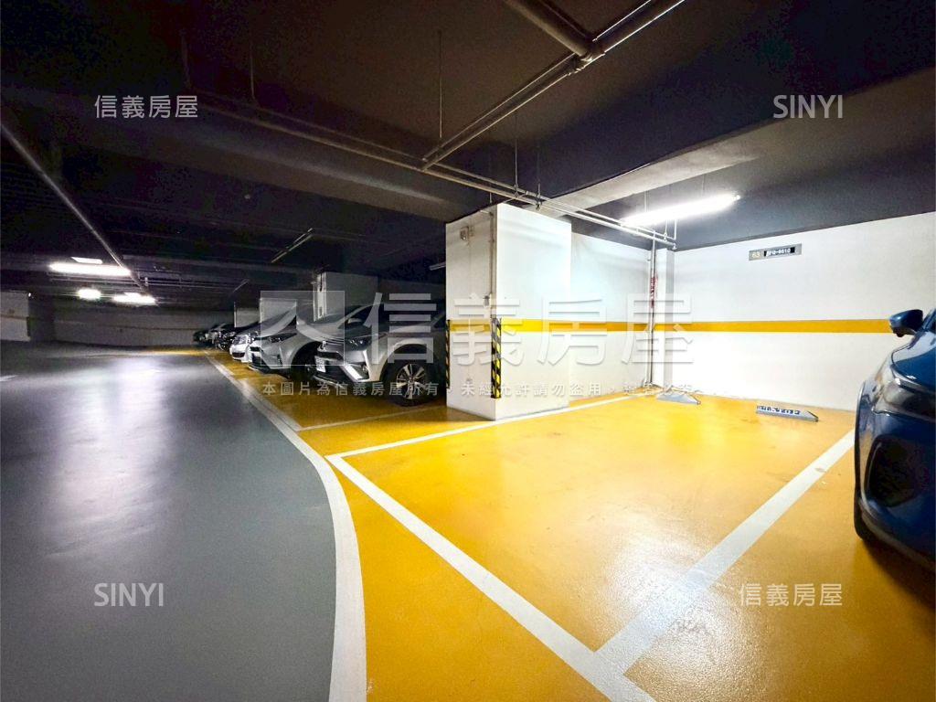 豪景四房坡平一橋北市豪邸房屋室內格局與周邊環境