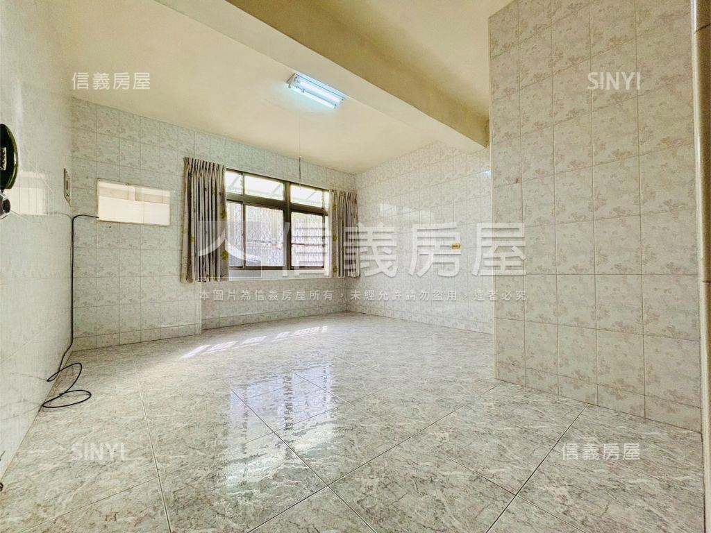 可住可店大空間臨路透天房屋室內格局與周邊環境