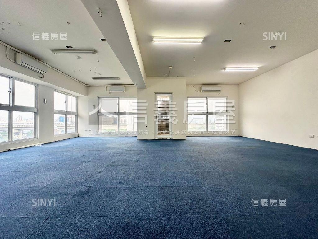 陽光Ｐａｒｋ辦公室房屋室內格局與周邊環境